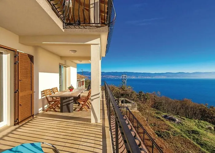 Sara Lejlighed Lovran