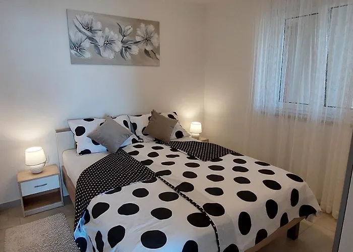 Sara Apartmán Lovran